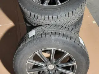 Vinterhjul med dæk sælges