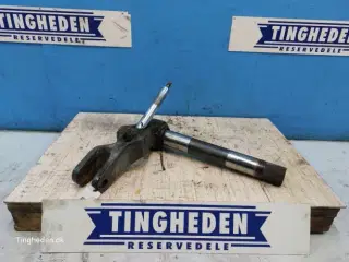 New Holland 8670 Liftarm R. 86010443