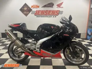 Aprilia RSV 1000