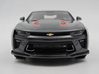 2017 Chevrolet Camaro SS Fifty Anniversary - 1:18 