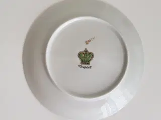 2 stk tallerkener med blomstermotiv