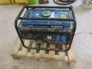 Generator HYUNDAI DLGE3000