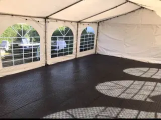 Gulv til festtelt 