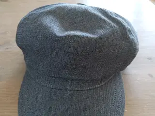 Hat fra MJM