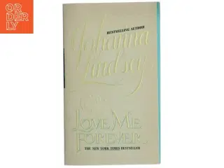 Love Me Forever af Johanna Lindsey (Bog)