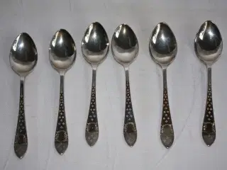 6 teskker af sølv