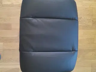 Fodskammel.