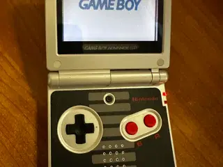Gameboy Advanced SP NES Edition AGS-002