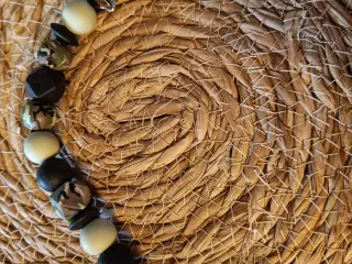 Ny håndlavet suttesnor