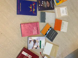 Forskellige fagbøger