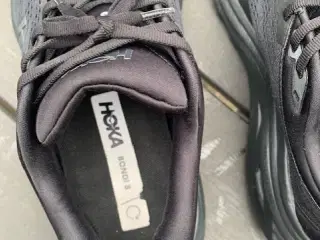 Hoka one Bondi 8 str 42 købt for små