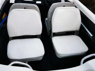 Shakespeare speedbåd 12 fod. 