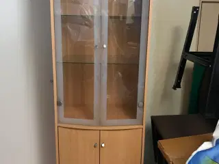 Brun glasreol sælges