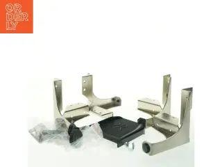 Vægbeslag til solpaneler