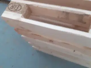 Nye Euro Paller