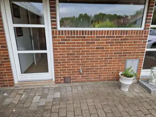 Havedør inkl. karm 945x2090 (ral 9010)