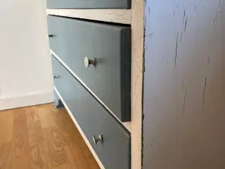 Gratis antik kommode