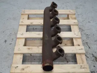 John Deere 955 Udstødning manifold T20092