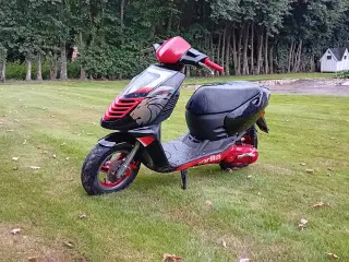 Aprilia sonic