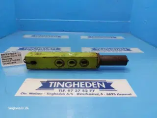 Claas Dominator 76 Beslag 0006474260