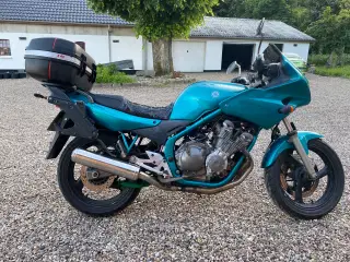 Yamaha xj 600