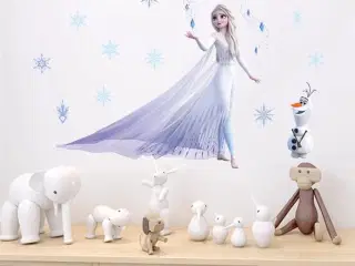 Frost wallstickers med Elsa fra Frost