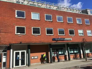 BUTIK, KONTOR, KLINIK OG RESTAURANT