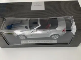 Mercedes SLK (R171) 1:18 modelbil