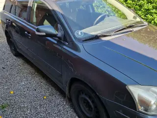 Toyota Avensis 1.8 STW MAN (T25) 2007