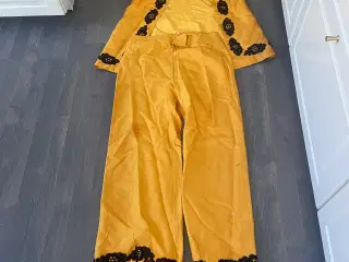 Retro vintage tøj sæt bukser og vest orange