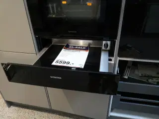 Varmeskuffe SIEMENS BI630CNS1