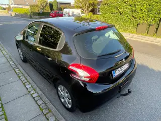 Peugeot 208 1,0 NYSYNET d. 23.09.2025.