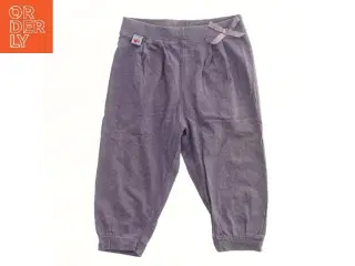 Lilla bukser til børn fra Molo (str. 74)