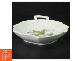 Porcelænsfad med blomstermotiv fra B&G (str. 24 x 18 cm)