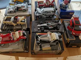 Modelbiler Mercedes - samling 10 stk 1/18