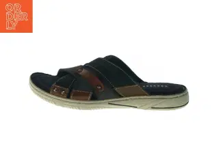 Sandaler fra Odin (str. 42)