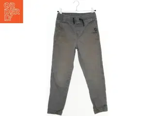 Grå bukser med elastisk talje fra H&M (str. 140)