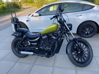 Suzuki intruder vs700