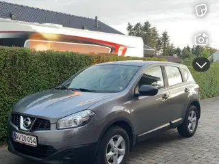  Nissan Qashqai 1,6 2014 velholdt og økomomisk 
