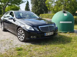 MERCEDES E 220 170HK