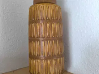 Vase W Germany  39 cm h