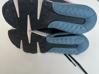 Nike sko str 39