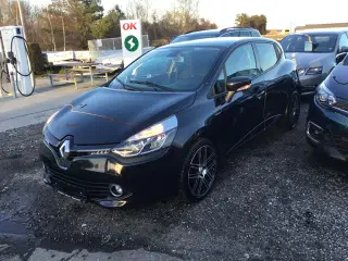 Renault clio 90 hk .5.døre limited lev nysynet