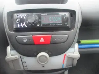 Peugeot 107 1,0 SE