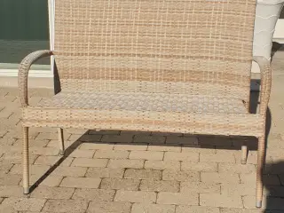 Havebænk i flet