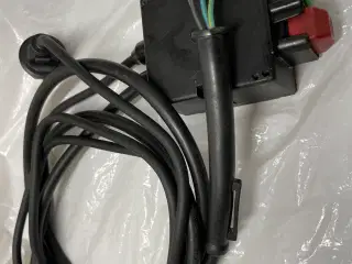 DeWalt 743 N. Bordsalt.  Startkontakt