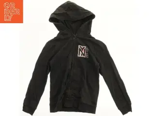 Hættetrøje med New York design fra H&M (str. 134)