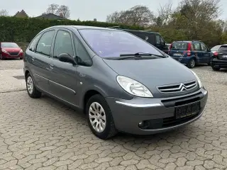 Citroën Xsara Picasso 1,6i 8V 95 Prestige