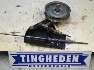 Case 8010 Strammearm