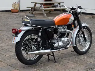 Triumph Bonneville T 120 R Classic Bike